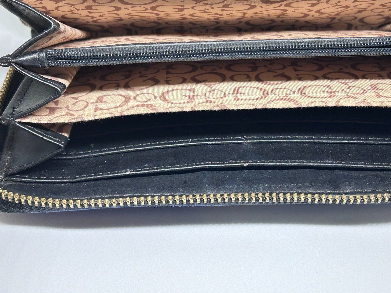 Guess Portamonete: Portafoglio GUESS – Usato da Giubiasco venduto da LorisVale 4