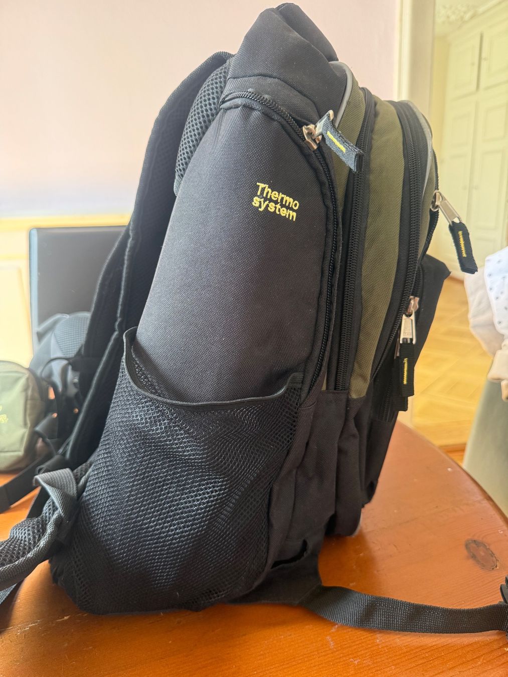 Dogger Zaini: Neuer DOGGER Thermo System Rucksack – Nuovo (secondo la descrizione) da Zürich venduto da lis_c85x 2