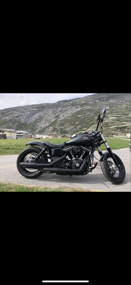 Harley-Davidson Chopper: HARLEY-DAVIDSON FXDB Dyna Street Bob – Usato da Lalden venduto da Lkoepfli