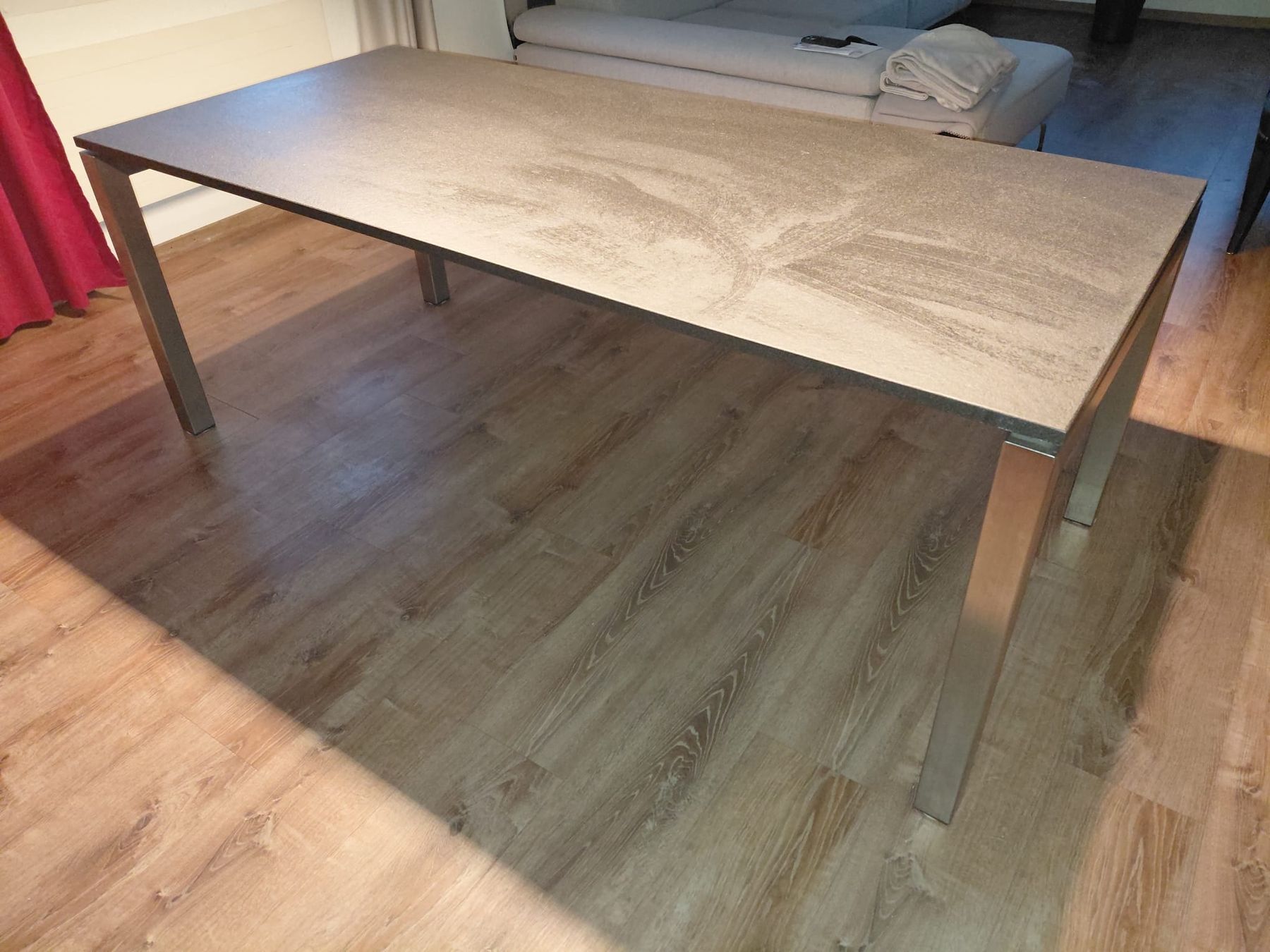 Tavoli: Esstisch aus Granit – Usato da Ballwil venduto da bibiwunderli 1