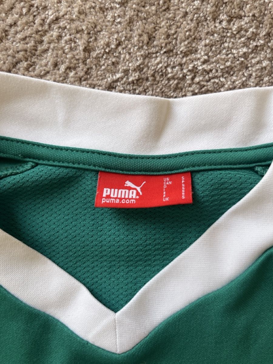 Puma Canottiere & Pantaloni: Maillot de sport Puma vert taille S  – Usato da Lausanne venduto da mae_dj7r 2