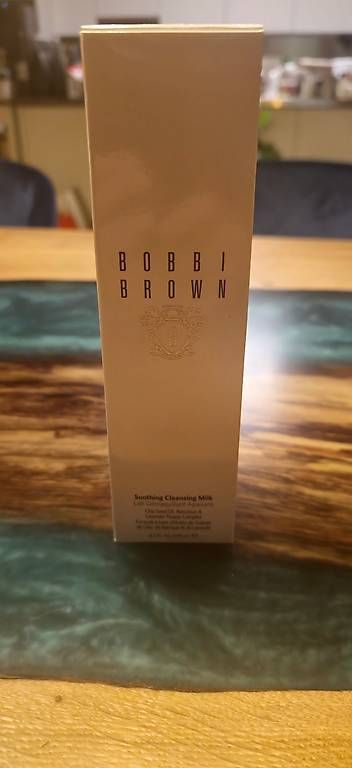 Altro per la cura del corpo: Bobbi Brown Soothing Cleansing Milk 200 ml – Nuovo e nell'imballaggio originale da Zürich venduto da ale_xxz7 1