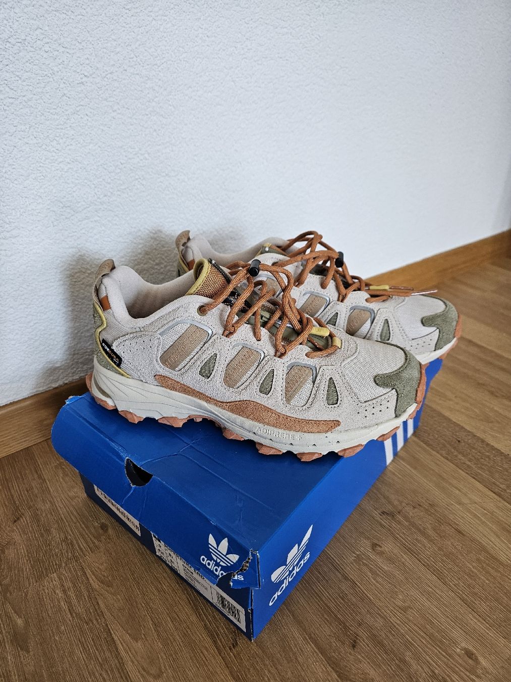 Adidas Herrenschuhe: Adidas Superturf END.ibex – Neu (gemäss Beschreibung) aus Belp von fabiocardoso