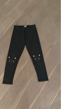 Süsse Mädchen Leggings mit Katzenmotiv, Grösse 140