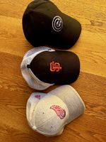 3 Caps New Era 47 Brand San Francisco 49ers Detroit Red Wing