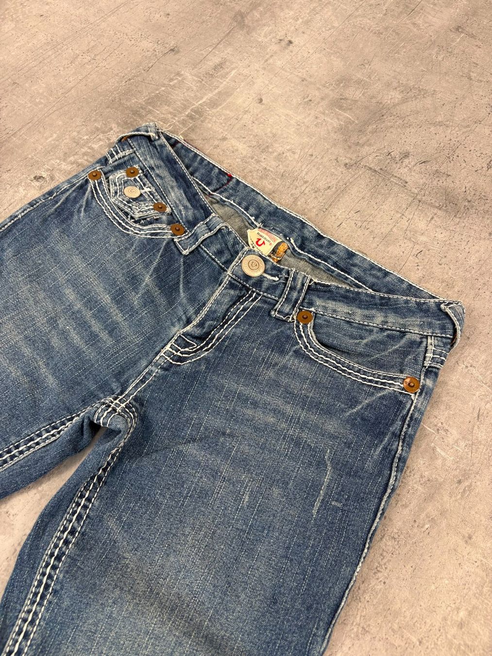 True Religion Jeans: Vintage True Religion Bootcut Flared Jeans (M) – Nuovo (secondo la descrizione) da Werdenberg venduto da hase.vintage 3