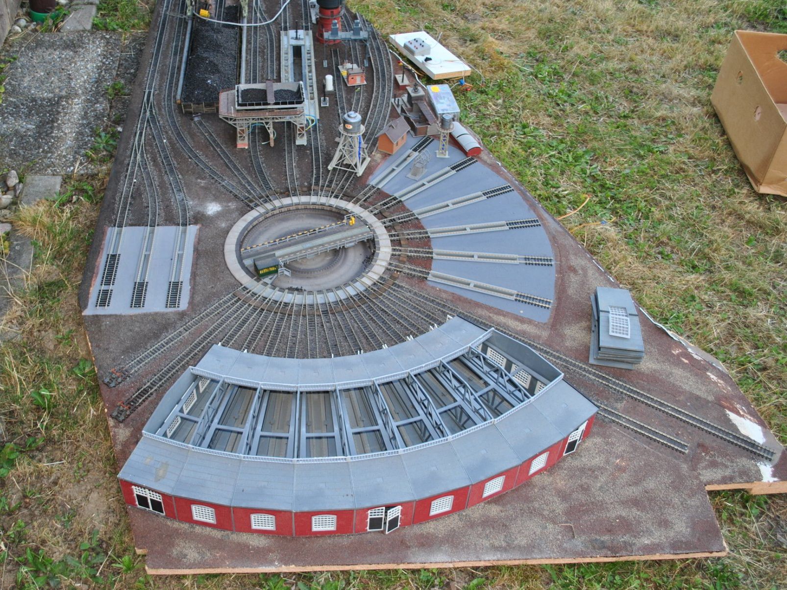 Fleischmann Modellini di ferrovie: Fleischmann Bahnhofteil (HUI003) – Usato da Aarwangen venduto da Leg_10439 8
