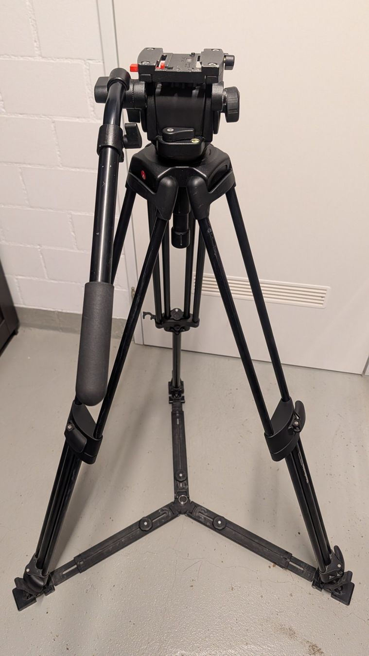 Manfrotto Stative & Stativköpfe: Manfrotto 525MVB Video-Stativ – Gebraucht aus Zürich von Cactusjack 1