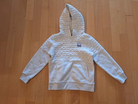 Kapuzenpullover in Gr. 122