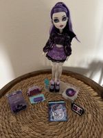 Monster High Puppe Spectra Vondergeist mit Zubehör guter Zus
