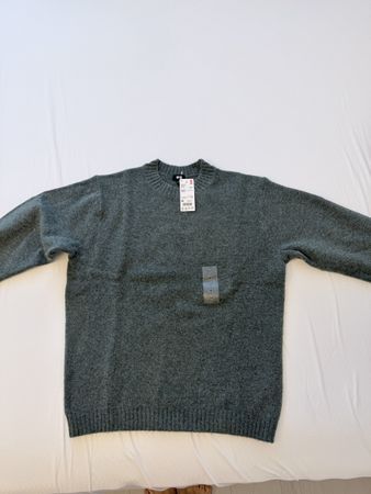 Uniqlo  Pullover grün Grösse M OVP