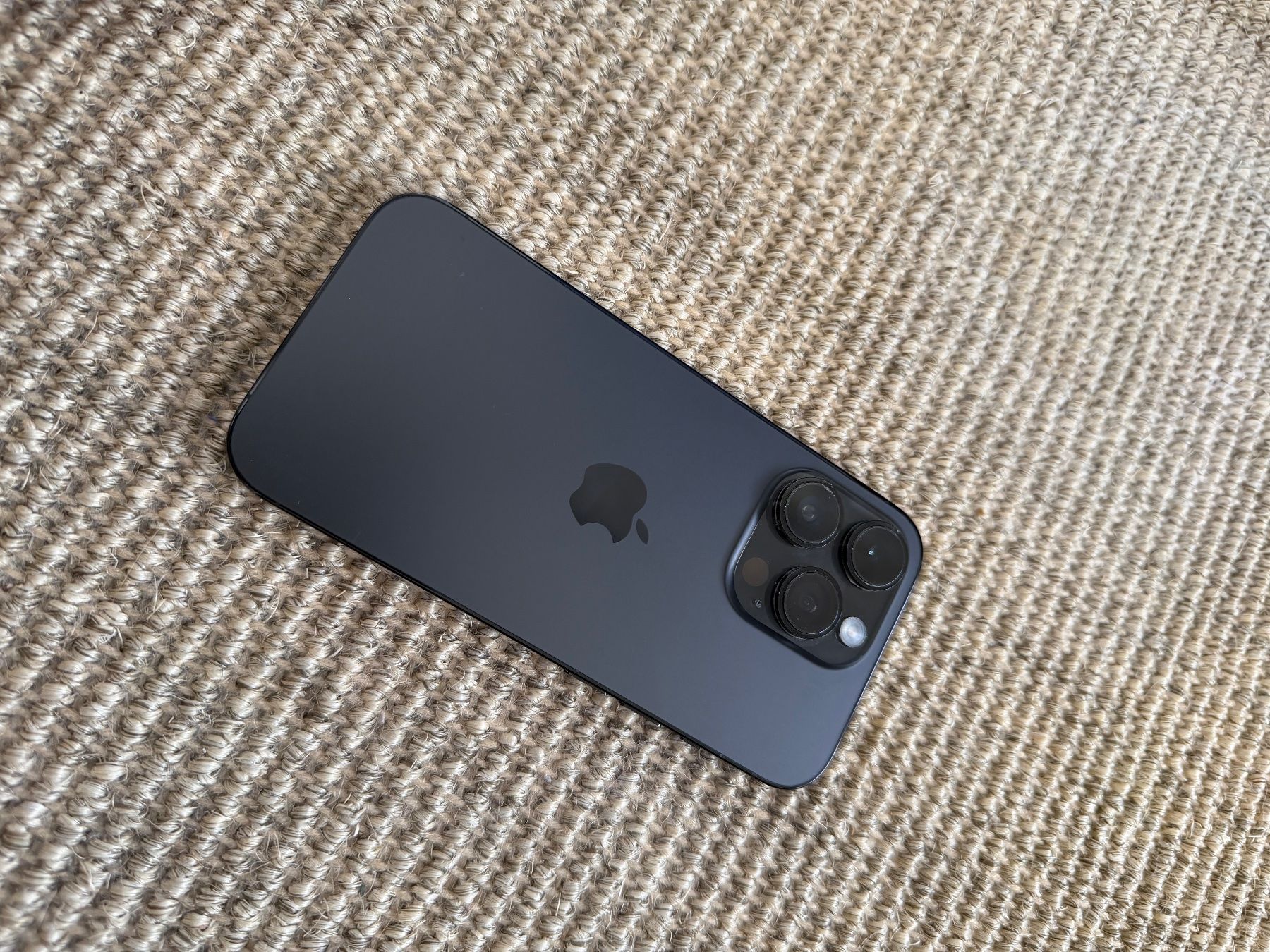 Apple Handys / Smartphones: iPhone 14 Pro – Gebraucht aus Genève von ado_kry2