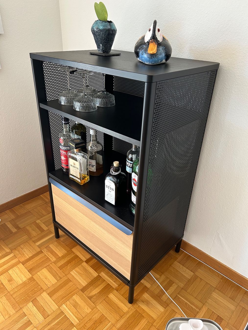 Ikea Étagères: IKEA Regal Bekant – D'occasion à Zürich par big_6lbf
