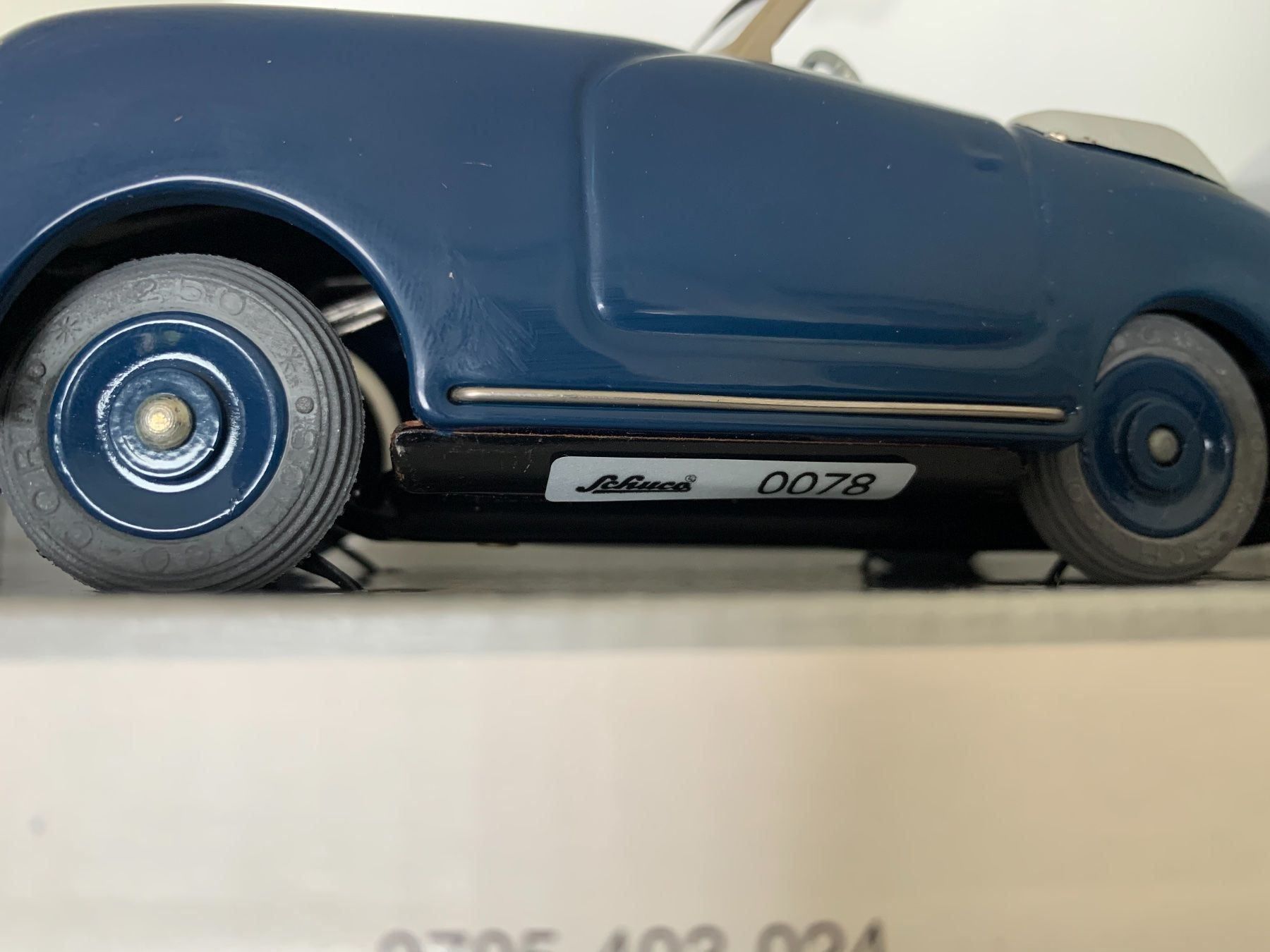 Schuco Modellautos: Schuco Porsche 356 Cabriolet Rallye... – Neu und originalverpackt aus Weesen von Elmax1 5