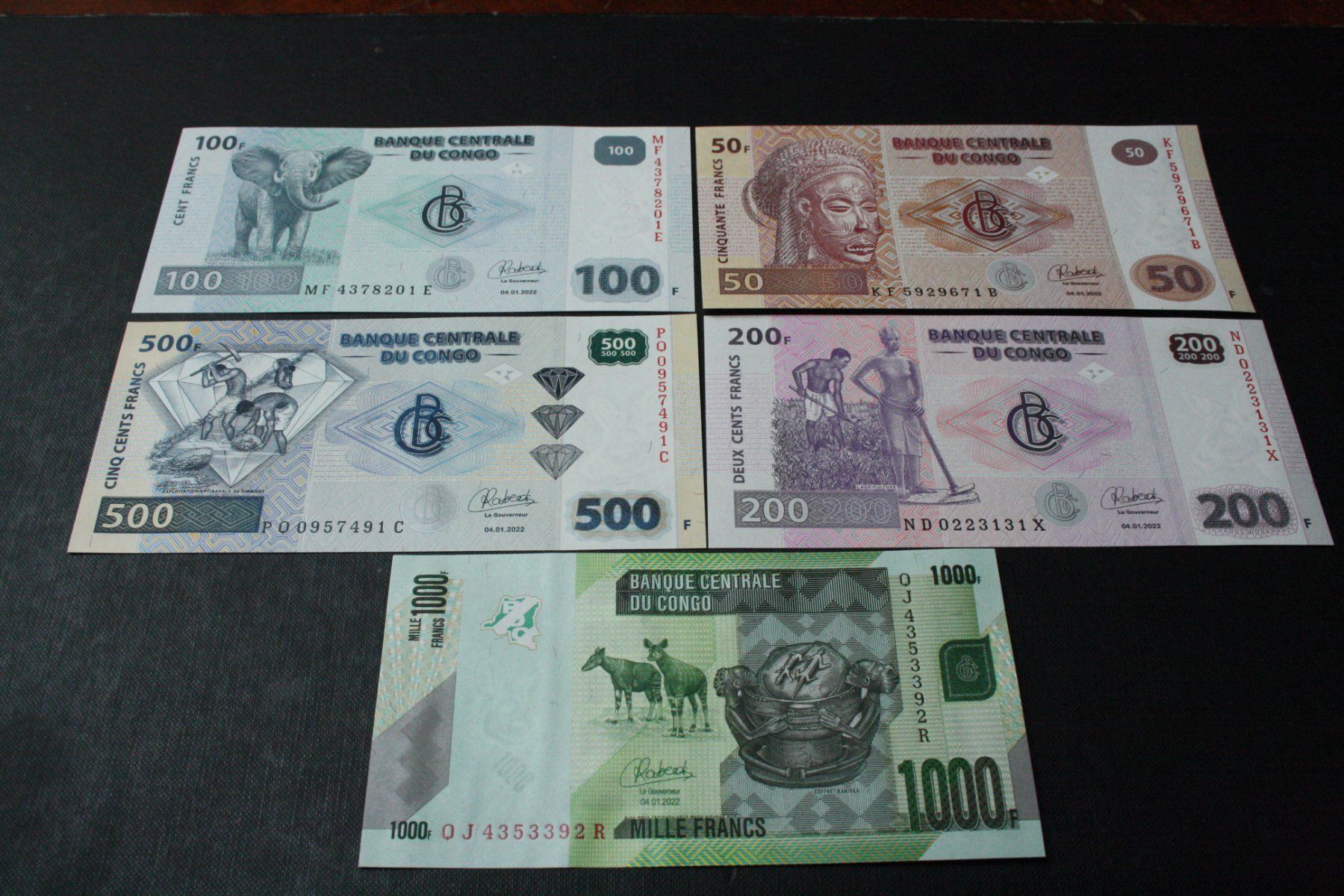 Banconote: Congo UNC Serie 2022 inclus 1000 francs – Nuovo (secondo la descrizione) da Cormondrèche venduto da Hermes.monnaies