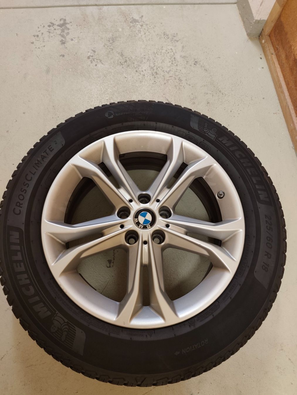 Michelin Pneus & Kompletträder: bmw ruote complete – Gebraucht aus Agno von sim_xf99