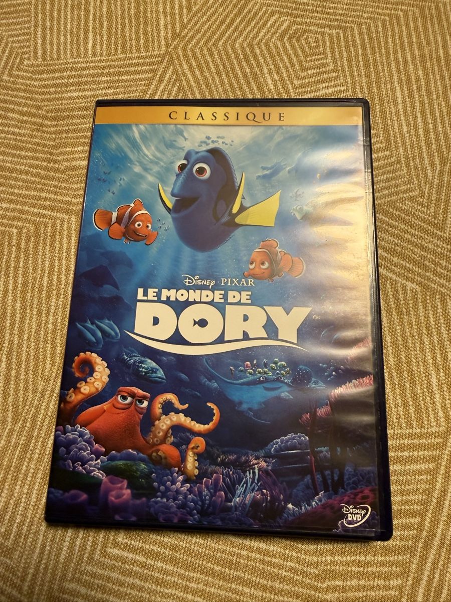 Tutti i DVDs: Disney: Le Monde de Dory – Usato da Troinex venduto da grigri2020