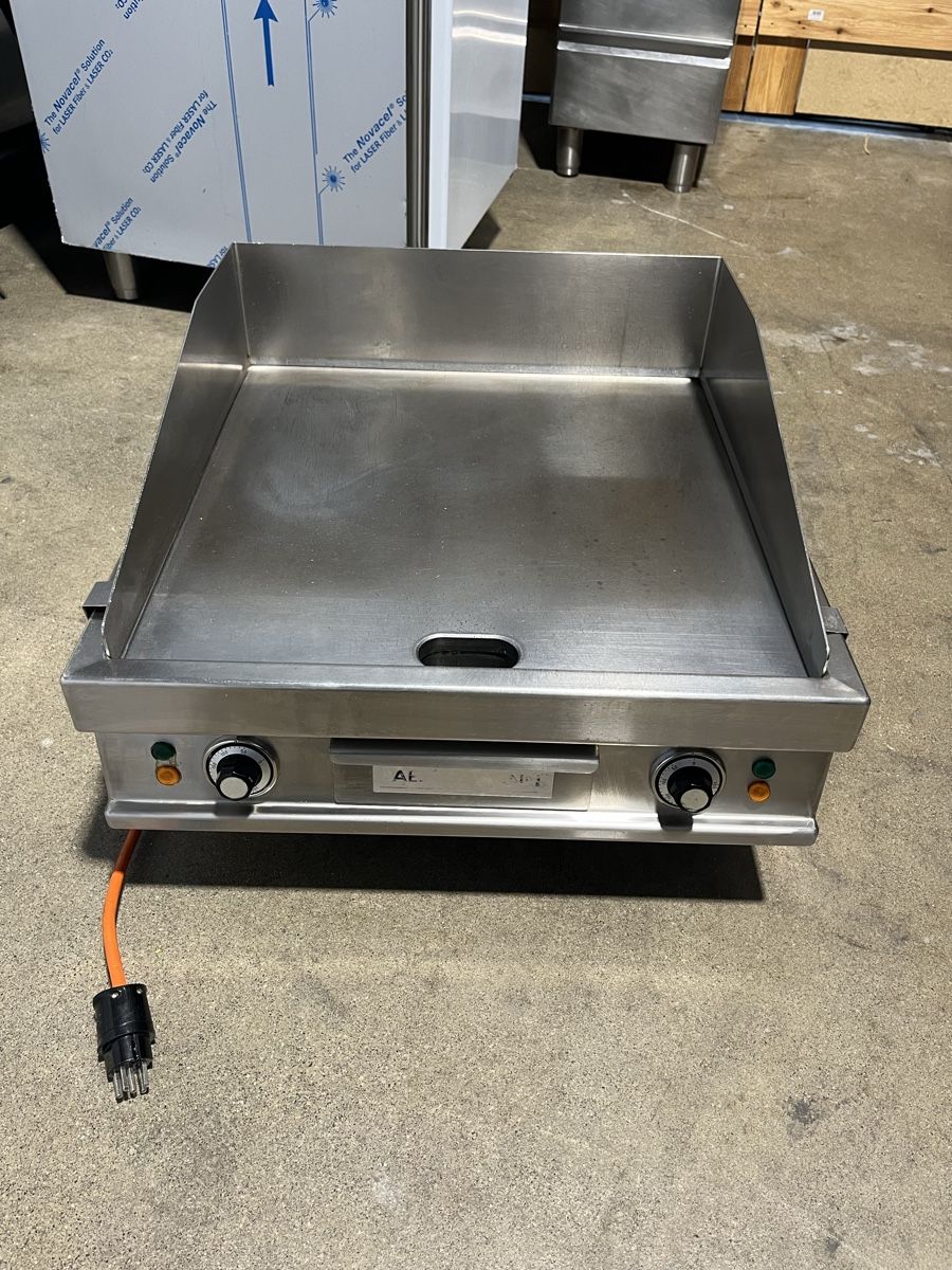 Griglie: Professionelle Aeschlimann Grillplatte MA6000F, Top! – Usato da Wohlen AG venduto da Moh80 1