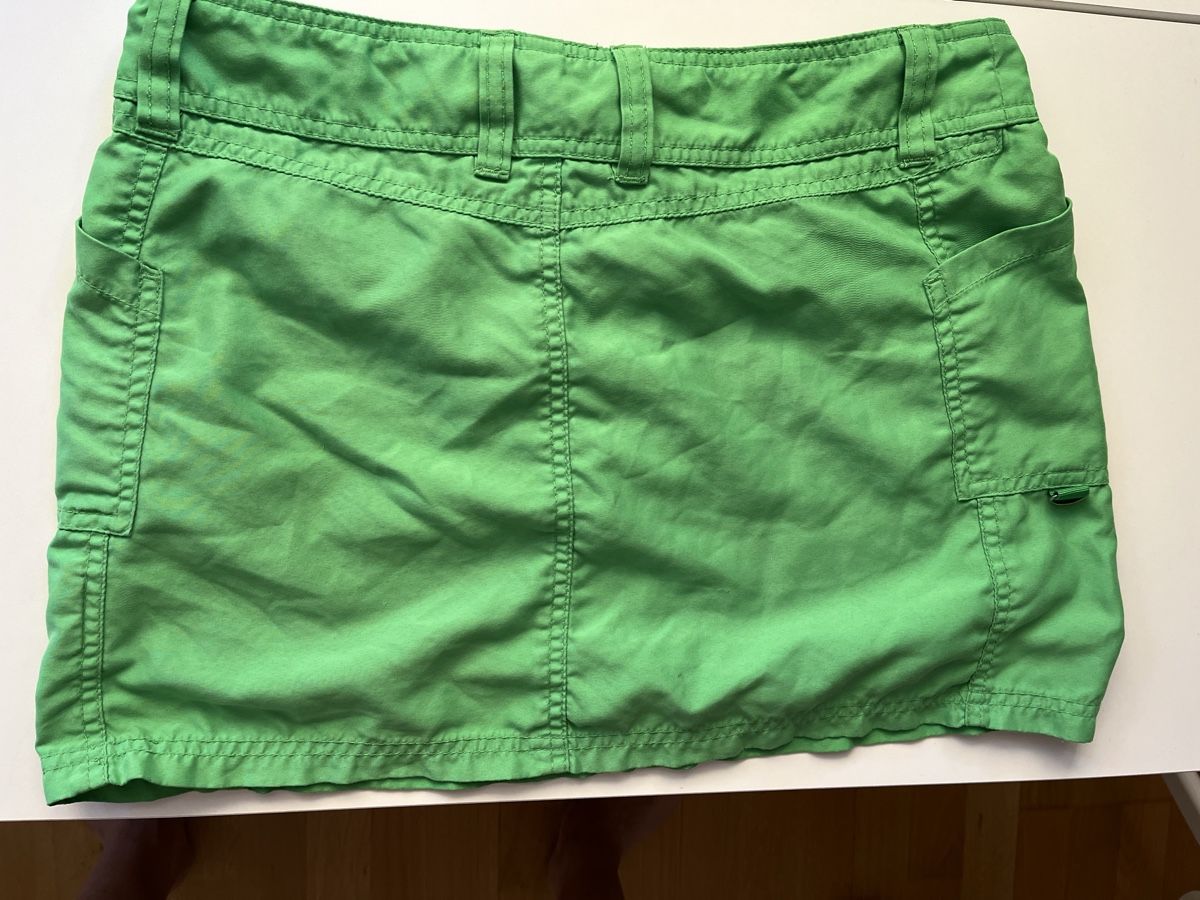 Roxy Jupes: Jupe verte Roxy taille M – D'occasion à Bern par ire_2lpy 1