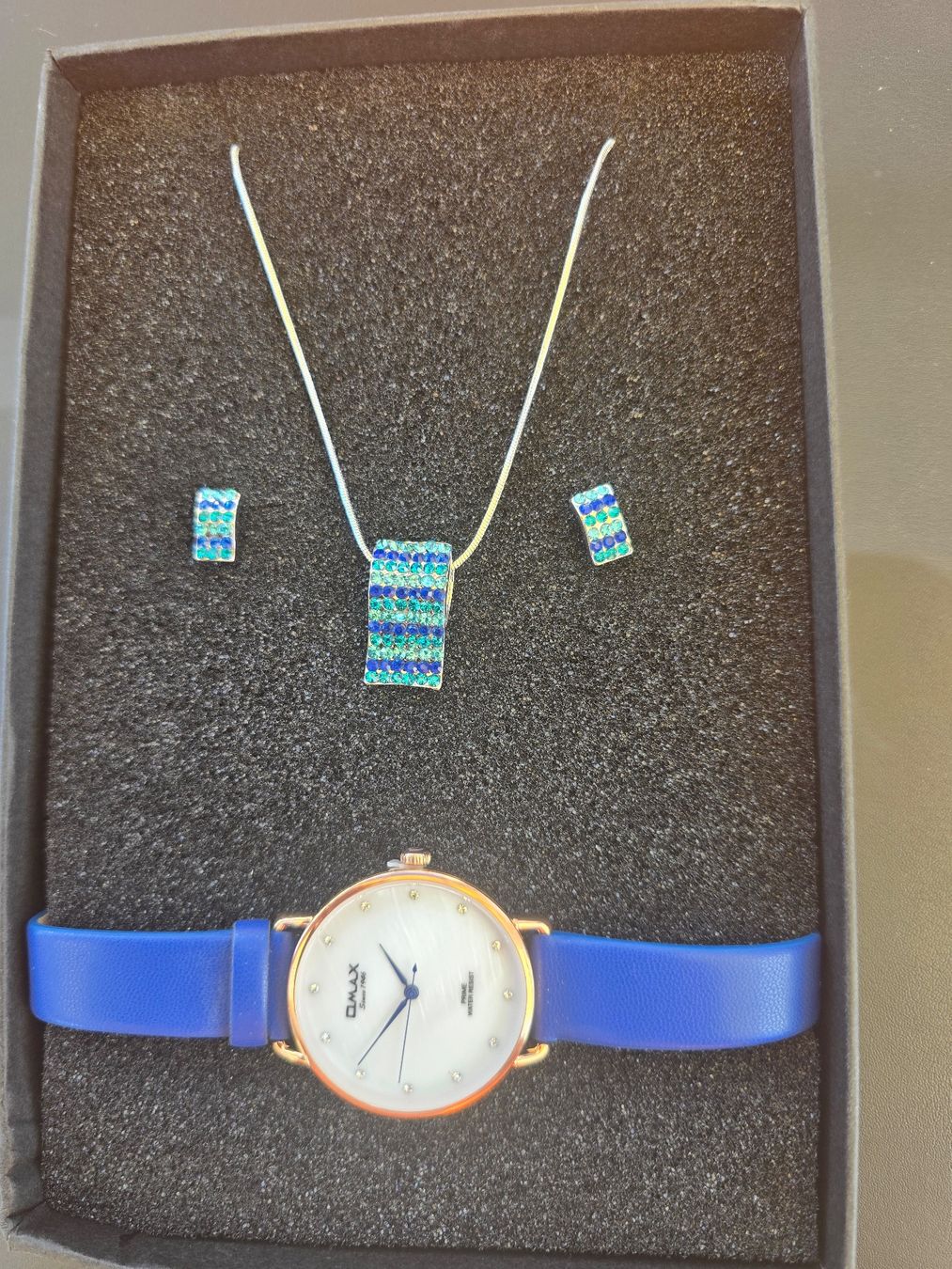 Altri gioielli: Schmuckset blau fein mit Uhr – Nuovo e nell'imballaggio originale da Würenlos venduto da sul_cm8q