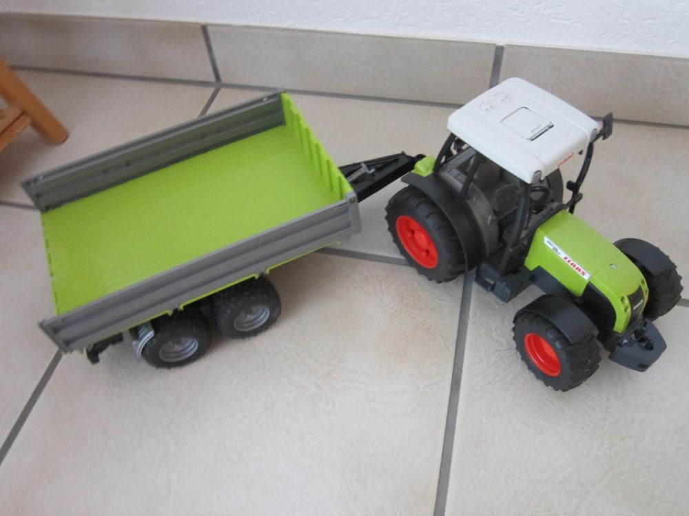 Bruder Traktor mit Anhänger Länge Total ca. 50 cm | Kaufen auf Ricardo