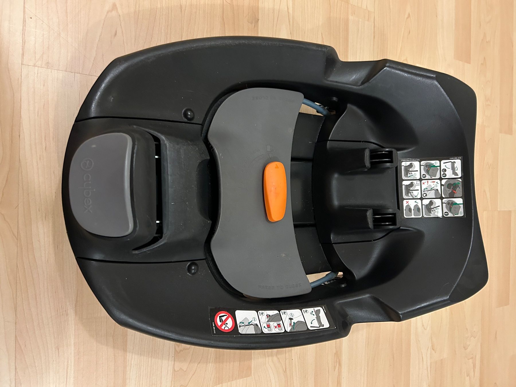 Cybex Seggiolini per auto: Babyschale Cybex Cloud Q inkl. Base Q Fix – Usato da Lachen SZ venduto da Tuco23 8