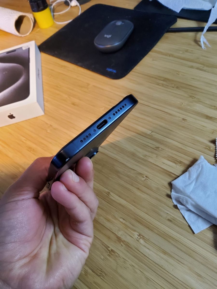 Apple Portables: Apple iPhone 15 pro Max 5G 256 Gb Blue ti – D'occasion à Sierre par kad_2vx8 3