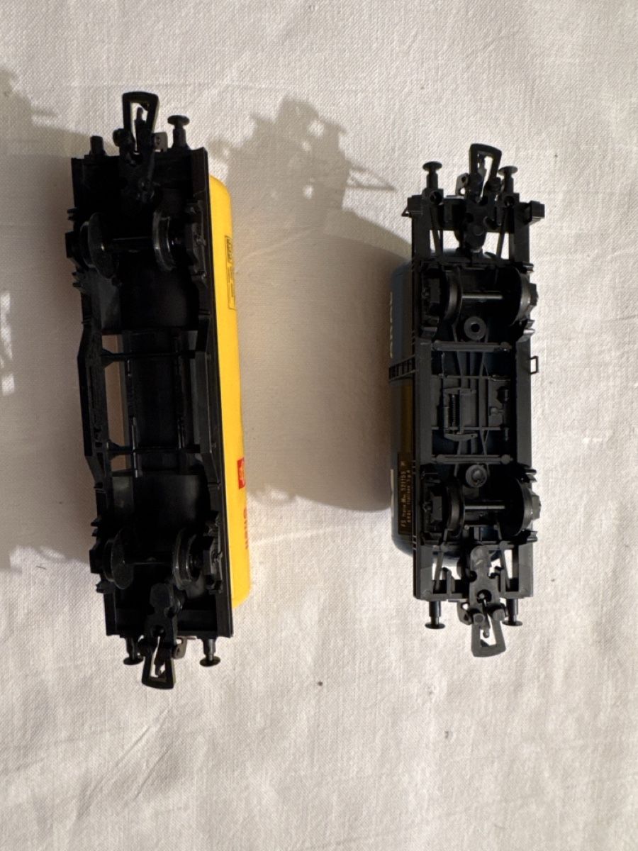 Lima Modellini di ferrovie: Wagon citerne Shell Aral Lima HO – Usato da GRAND - LANCY venduto da petitpain67 3