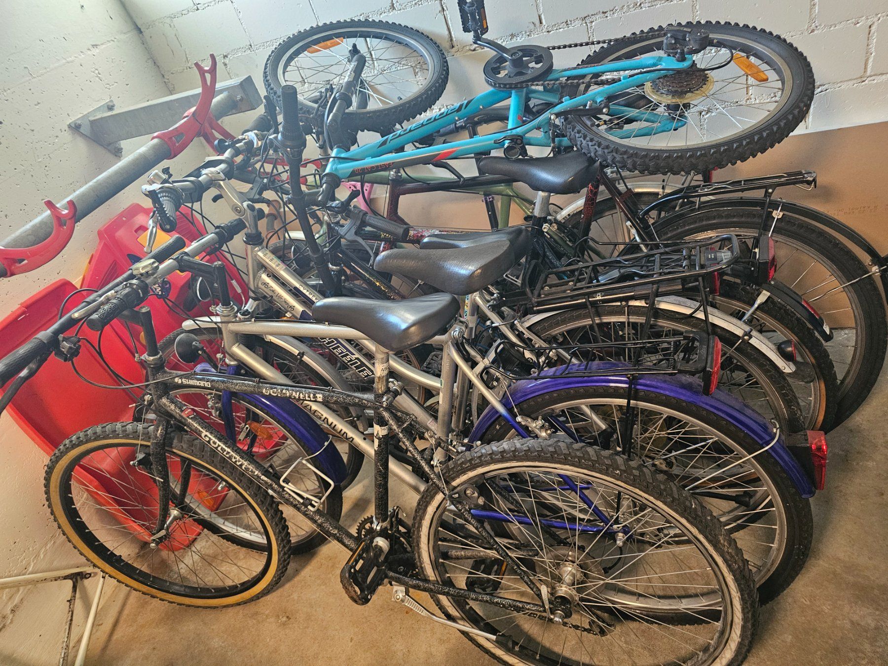 Biciclette: velos zum aufbereiten – Usato da kleindöttingen venduto da Jimi-Hendrix