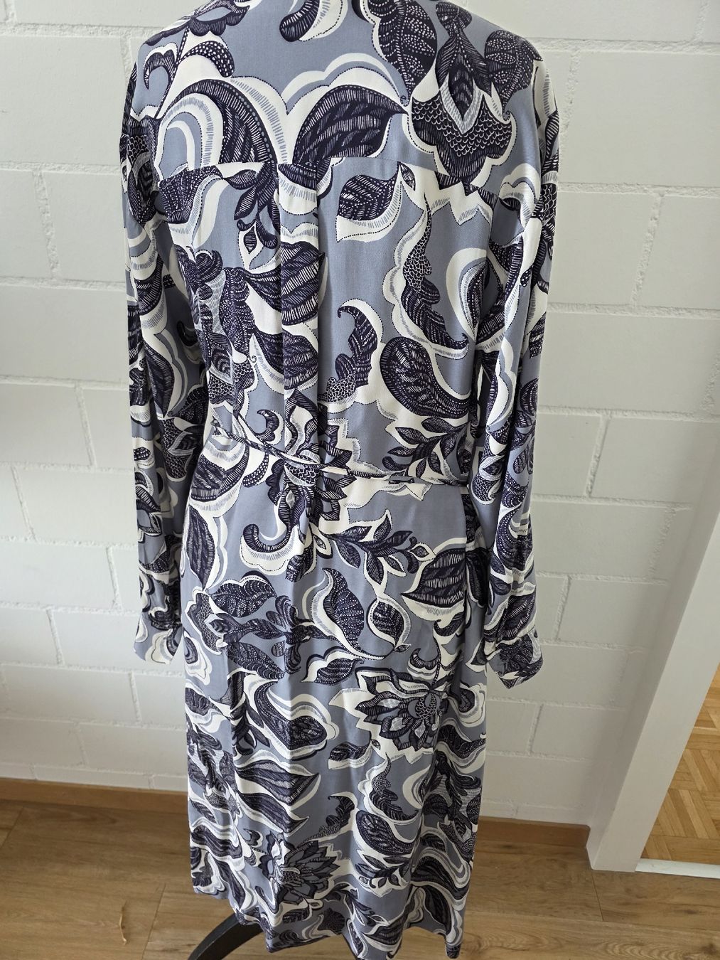 Robes: Kleid – Neuf avec emballage d'origine à Rüti ZH par car_gl78 4