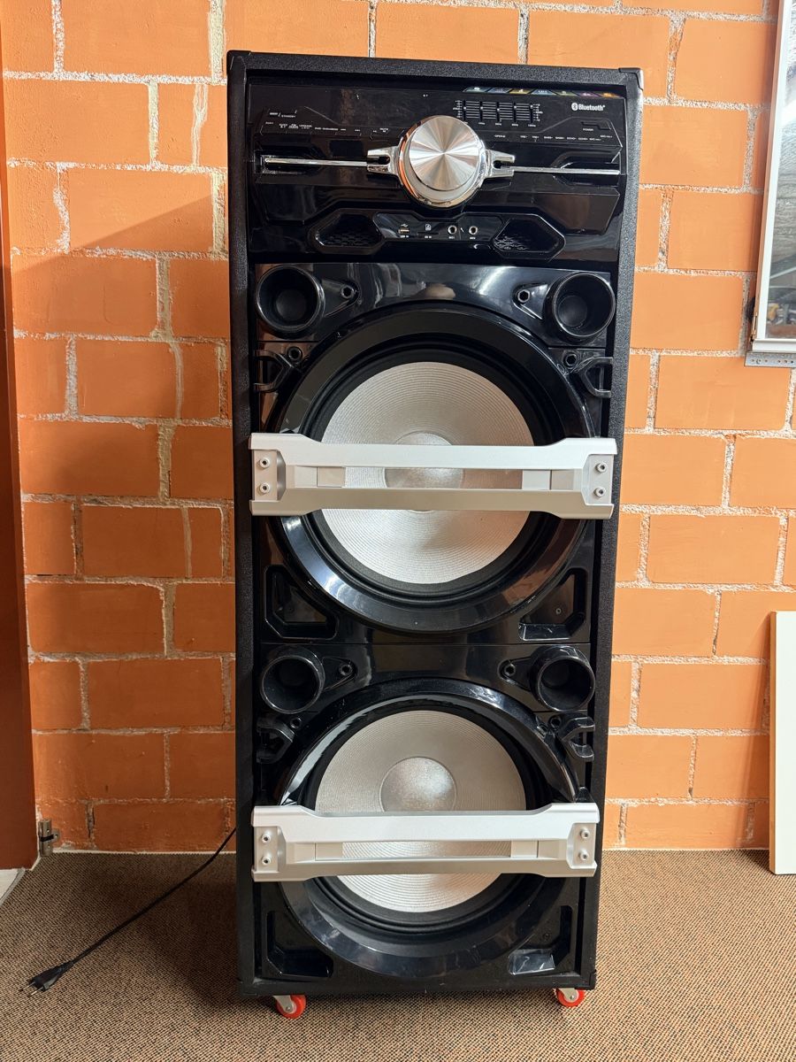 Casse acustiche: Super Speaker Partybox – Usato da Zürich venduto da d-ron 1