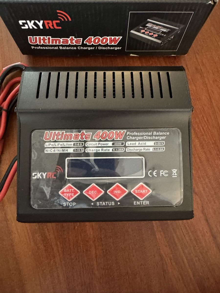 Modellismo RC: SKYRC ultimate 400w Ladegerät – Nuovo e nell'imballaggio originale da Gutenswil venduto da HeliFoto 1
