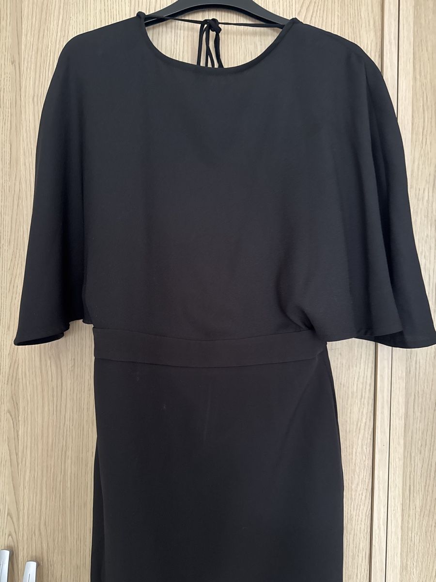 Zara Robes: Midikleid – D'occasion à Basel par cey_ns7g