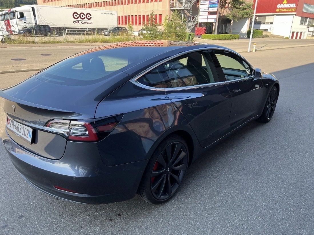 Tesla Automobili: Tesla Model 3 Performance | Long Range | Dual Motor – Usato da Uster venduto da Falino 5