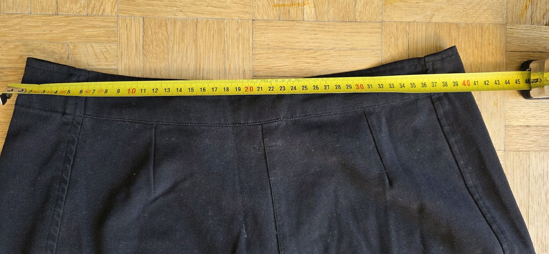 Pantaloni: Pantalon noir taille 2 – Usato da Yverdon-les-Bains venduto da van_dq65 7