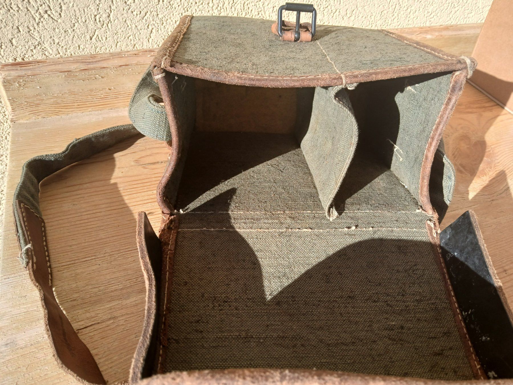 Schweizer Armee Taschen: Armee Tasche – Gebraucht aus Steffisburg von ursusmaritimus 2