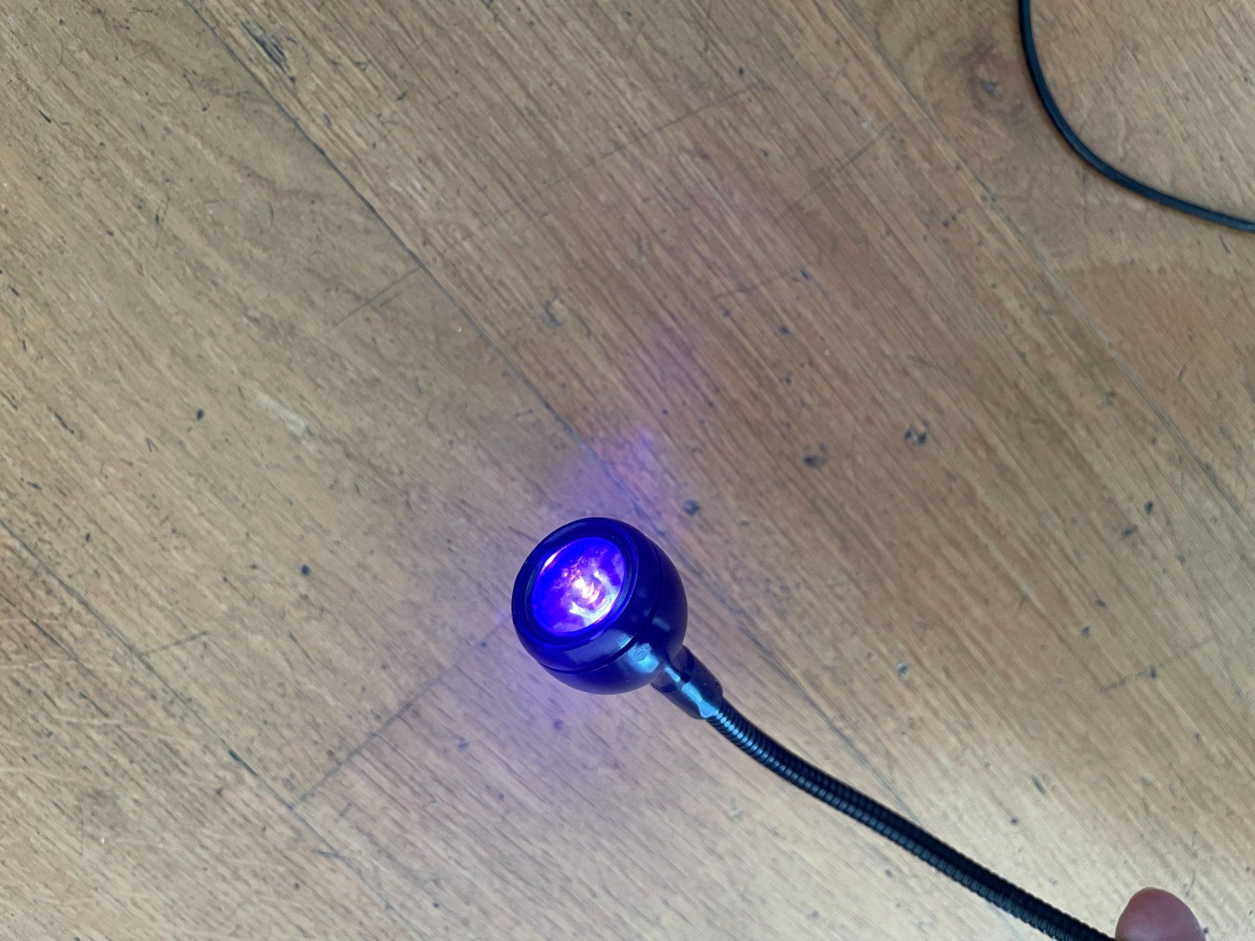 Lampen: Lampe LED USB lumière noire pour DJ – Gebraucht aus Petit Lancy von gil_hr6v 5