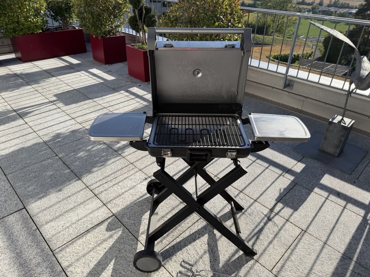 Griglie: neuwertiger Elektro-Grill von Solis  – Usato da Wettswil venduto da Onix2014