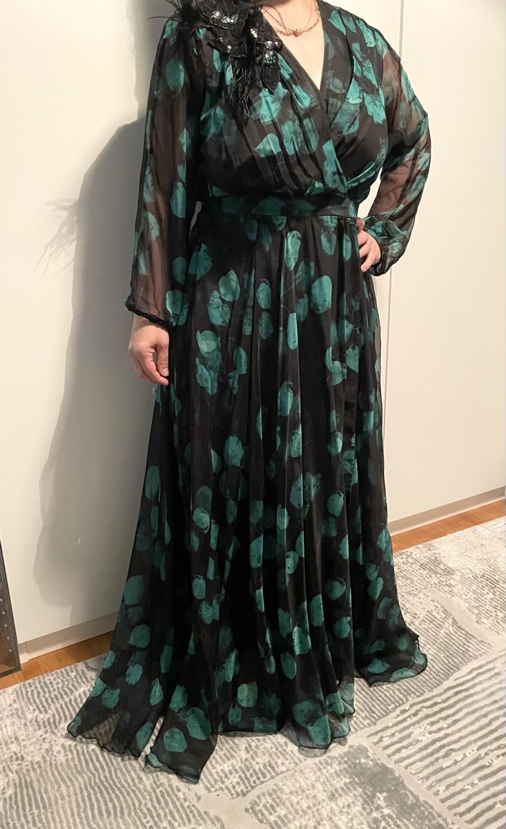 Vestiti: Abendkleid – Nuovo (secondo la descrizione) da Glattbrugg venduto da kar_7njd