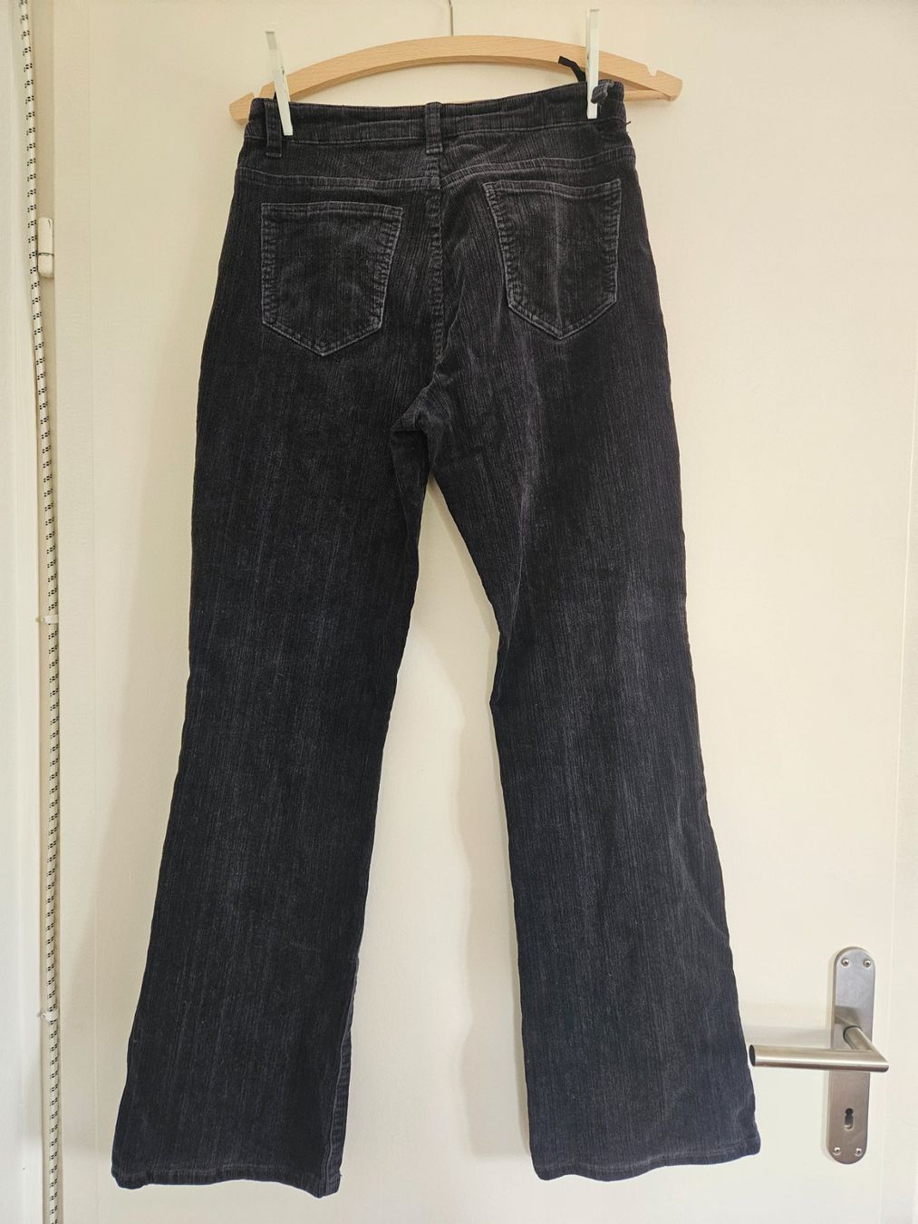 Jeans: Tolle Biaggini-Jeans anthrazit Gr.36 – D'occasion à Schaffhausen par sabrina915 5