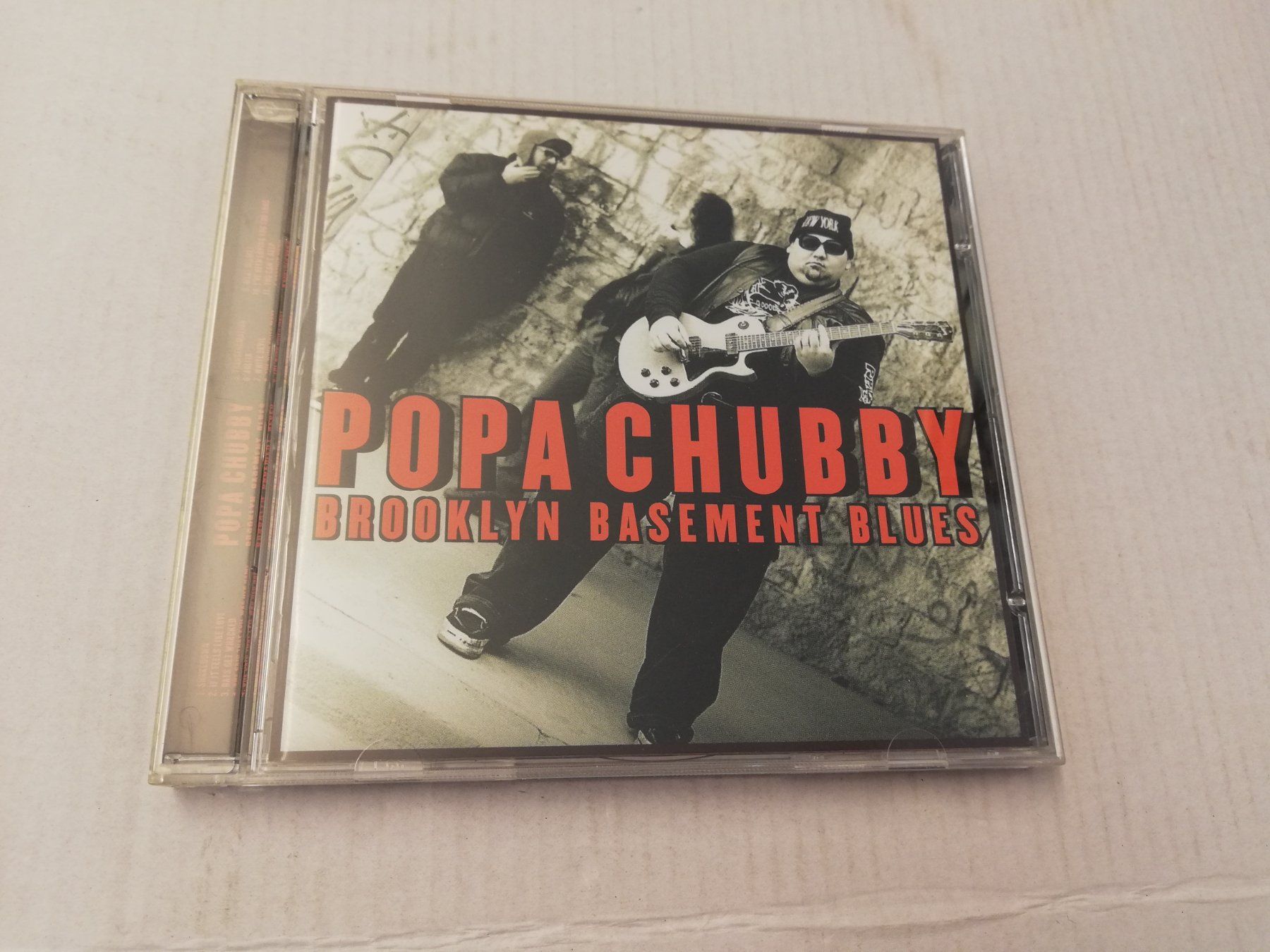 CDs: POPA CHUBBY - BROOKLYN BASEMENT BLUES – Gebraucht aus Bern von Vinylsound.ch