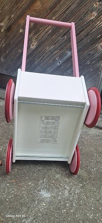 Puppenwagen: Haba Holzpuppenwagen mit Garnitur – Gebraucht aus Rüti ZH von la-93 3