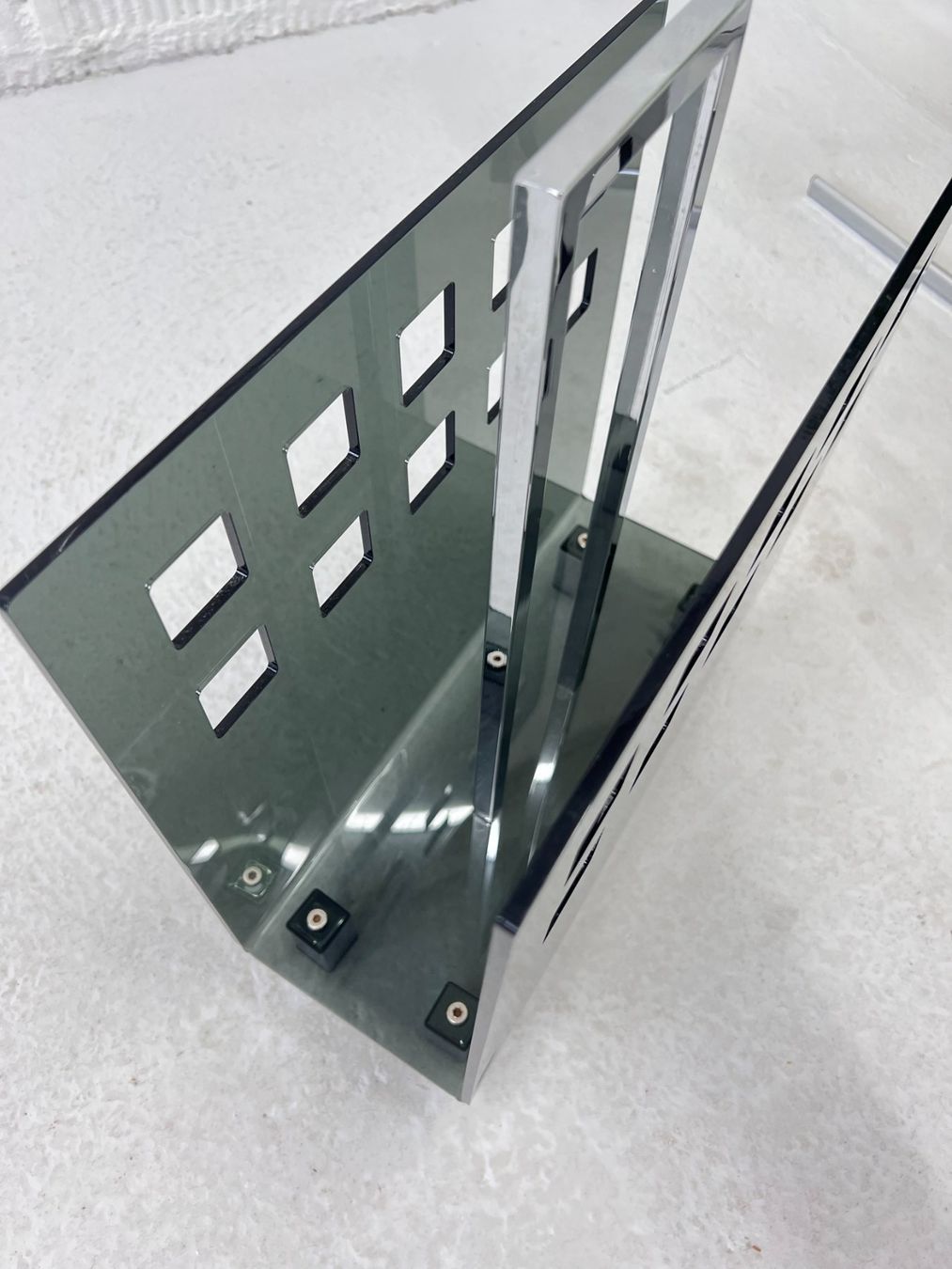 Sonstiges für Haushalt & Wohnen: Acryl - Plexi Zeitungsständer - 80er Jahre – Gebraucht aus Walzenhausen von stilvollwohnen 6