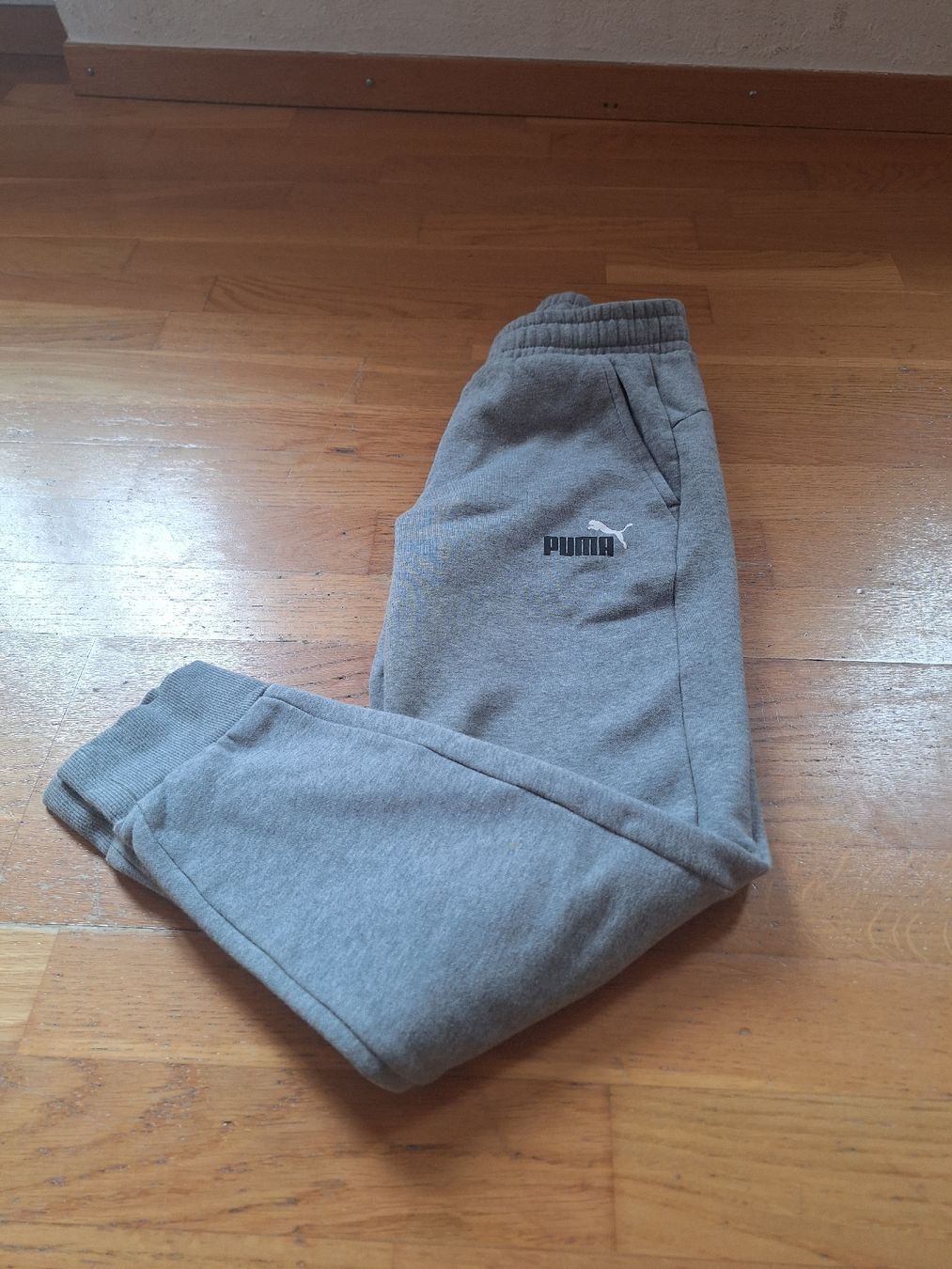 Puma Pantaloni: Trainerhose Puma Damen – Nuovo (secondo la descrizione) da Tamins venduto da VW99 1