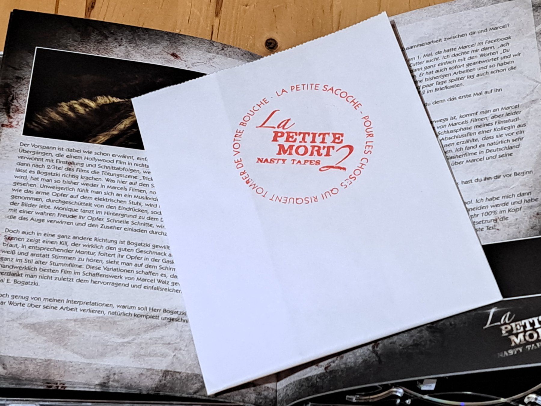 Tutti i DVDs: Mediabook La petite Mort 2, seltene 3-Disc Edition – Nuovo (secondo la descrizione) da Unterseen venduto da Kanica 9