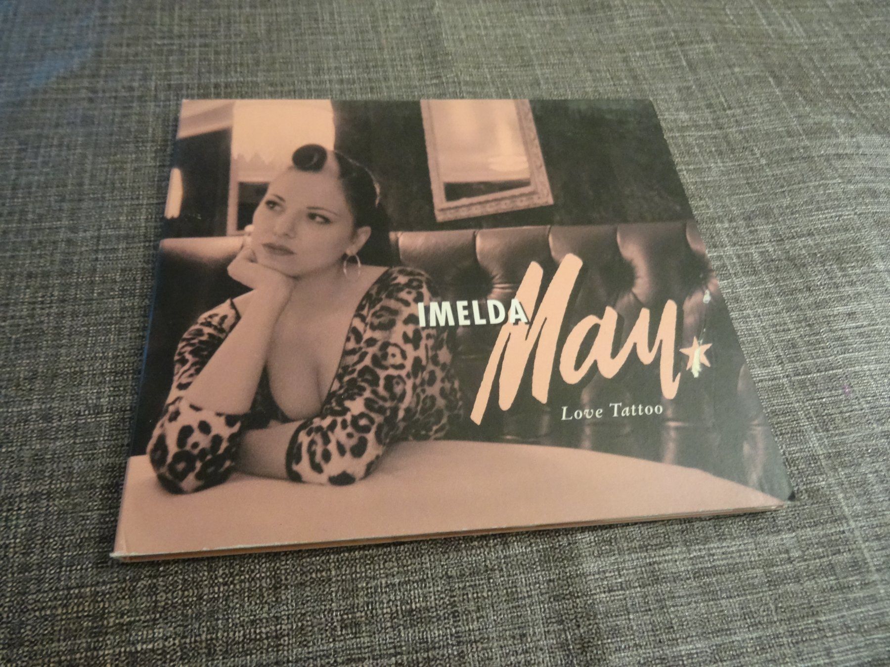 CD: Imelda May - Love Tattoo CD – Usato da Olten venduto da Disc-Ausverkauf