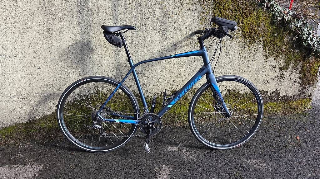 Specialized Velos: Specialized Sirrus Elite XL  État exceptionnel – Gebraucht aus Belmont-sur-Lausanne von rol_2bd8 1
