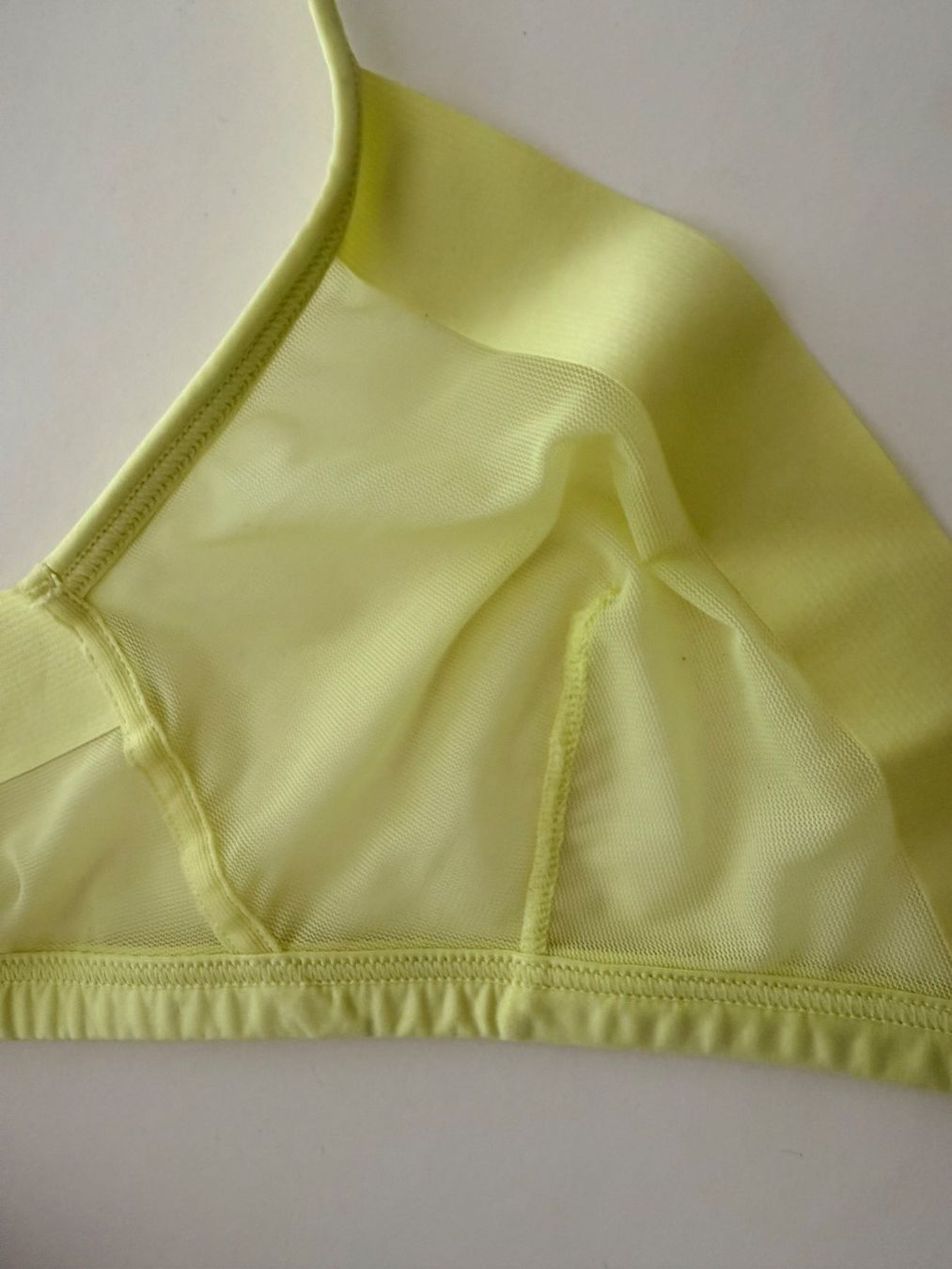 Beldona Altra biancheria intima: BELDONA, Bügelloser BH, Grösse 75B, Farbe Hellgelb – Nuovo e nell'imballaggio originale da Rudolfstetten venduto da gst_g7xl 8