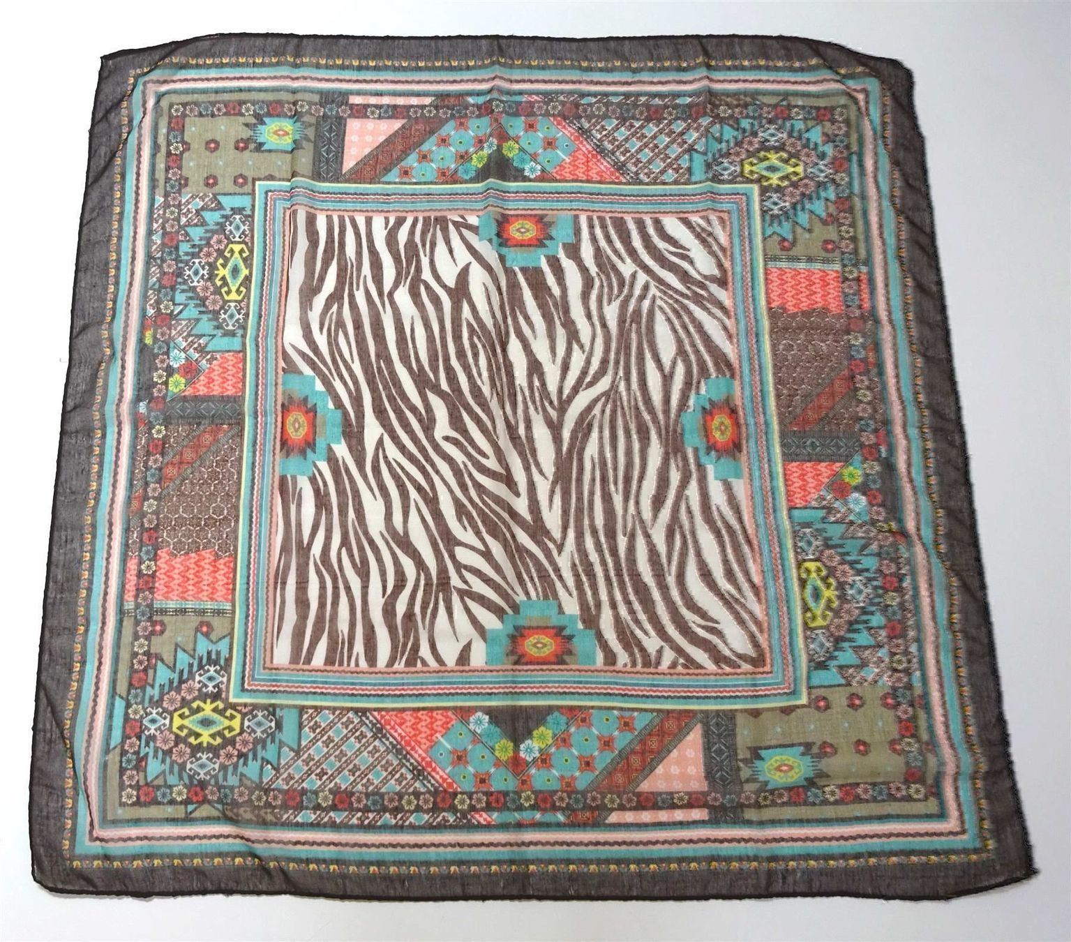 Foulard & Sciarpe: Tuch / Foulard - braun / bunt – Usato da Zofingen venduto da Justizia_01 1