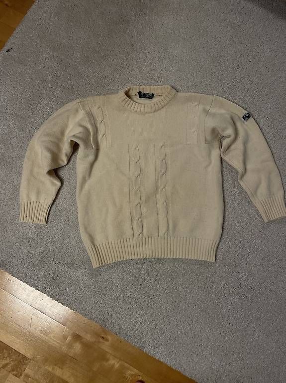 Pulls & Sweat-shirts: Beiger Markenwollpullover Gr. XS – D'occasion à Weisslingen par Fiorellin7